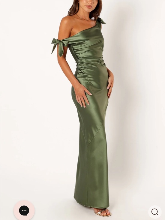 Petal & Pup Dresses & Skirts - Petal & Pup Selma Off The Shoulder Maxi Dress — does have stains, only worn once